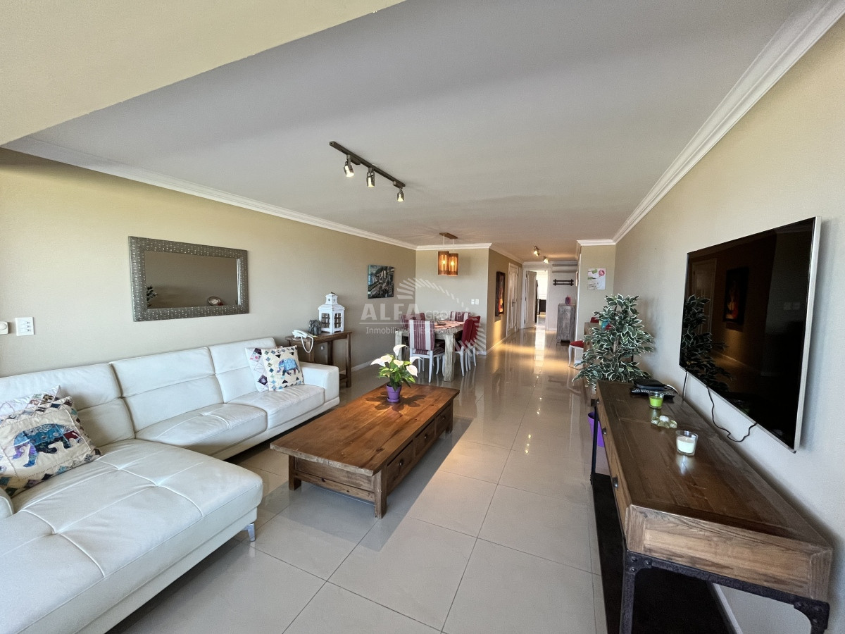 Brava - GoPunta - Portal Inmobiliario de Punta del Este - Maldonado