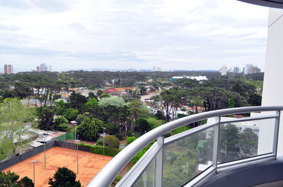 Apartamento ID.6654 - Roosevelt, Punta del Este Piso alto con Vista al Mar 