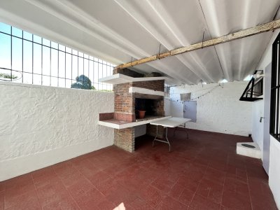 gran local en venta en punta del este - alf6037l