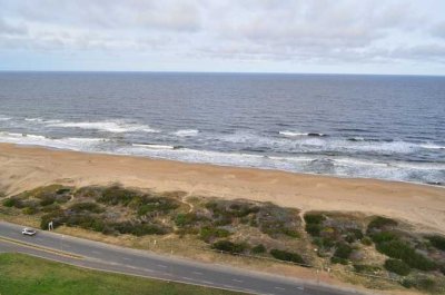 Apartamento en Punta del Este, Brava