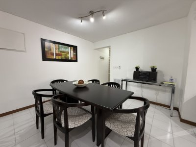 Apartamento en Av. Chiverta cerca de playa brava