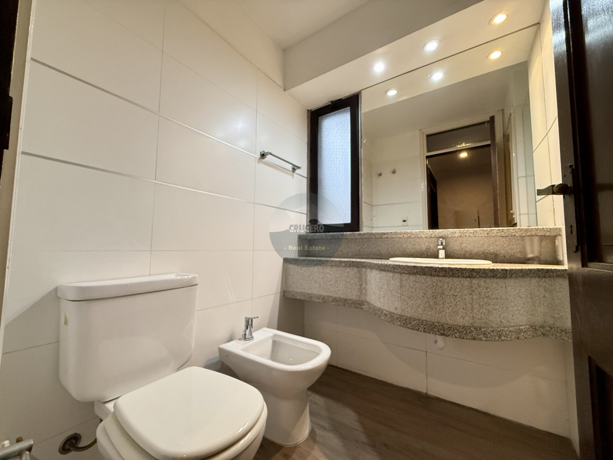 Apartamento ID.6548 - DEPARTAMENTO EN VENTA 3 DORMITORIOS EN PENINSULA