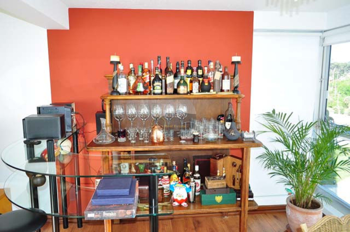 Apartamento ID.6460 - APARTAMENTO EN VENTA 3 DORMITORIOS EN COMPLEJO EN MANSA