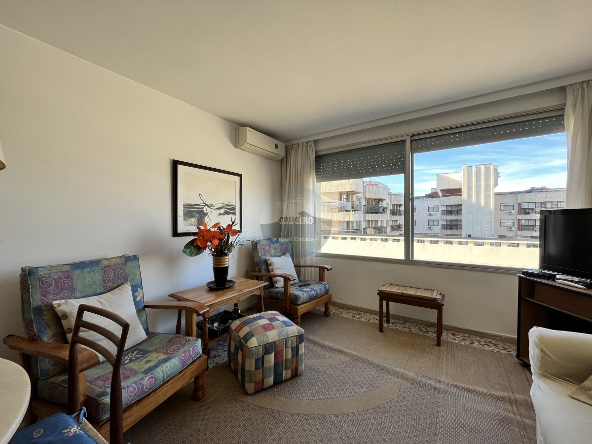 Apartamento ID.6491 - APARTAMENTO EN LA PENINSULA EN VENTA 1 DORMITORIO