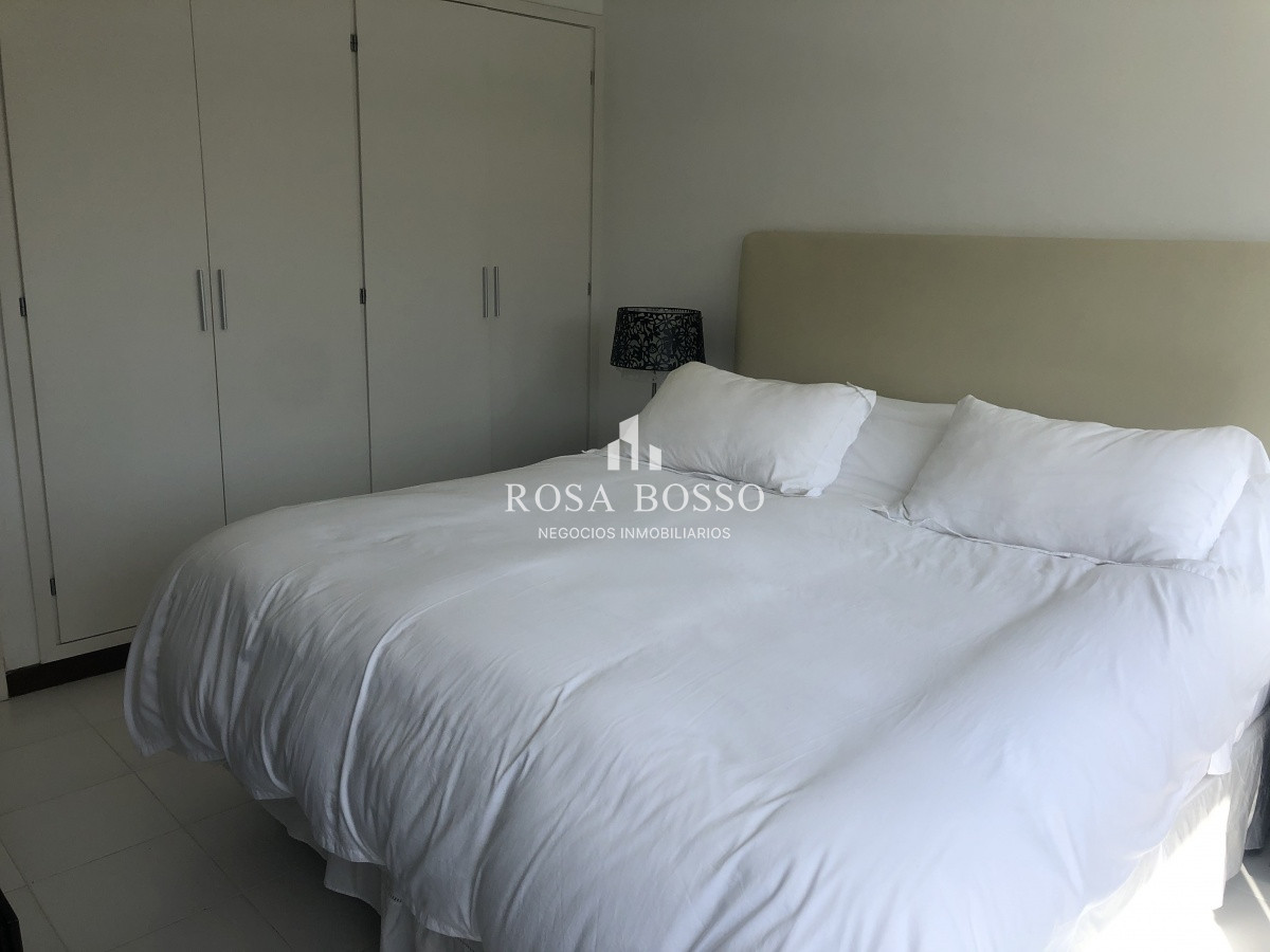 Apartamento ID.8352 - Amplio departamento frente al mar