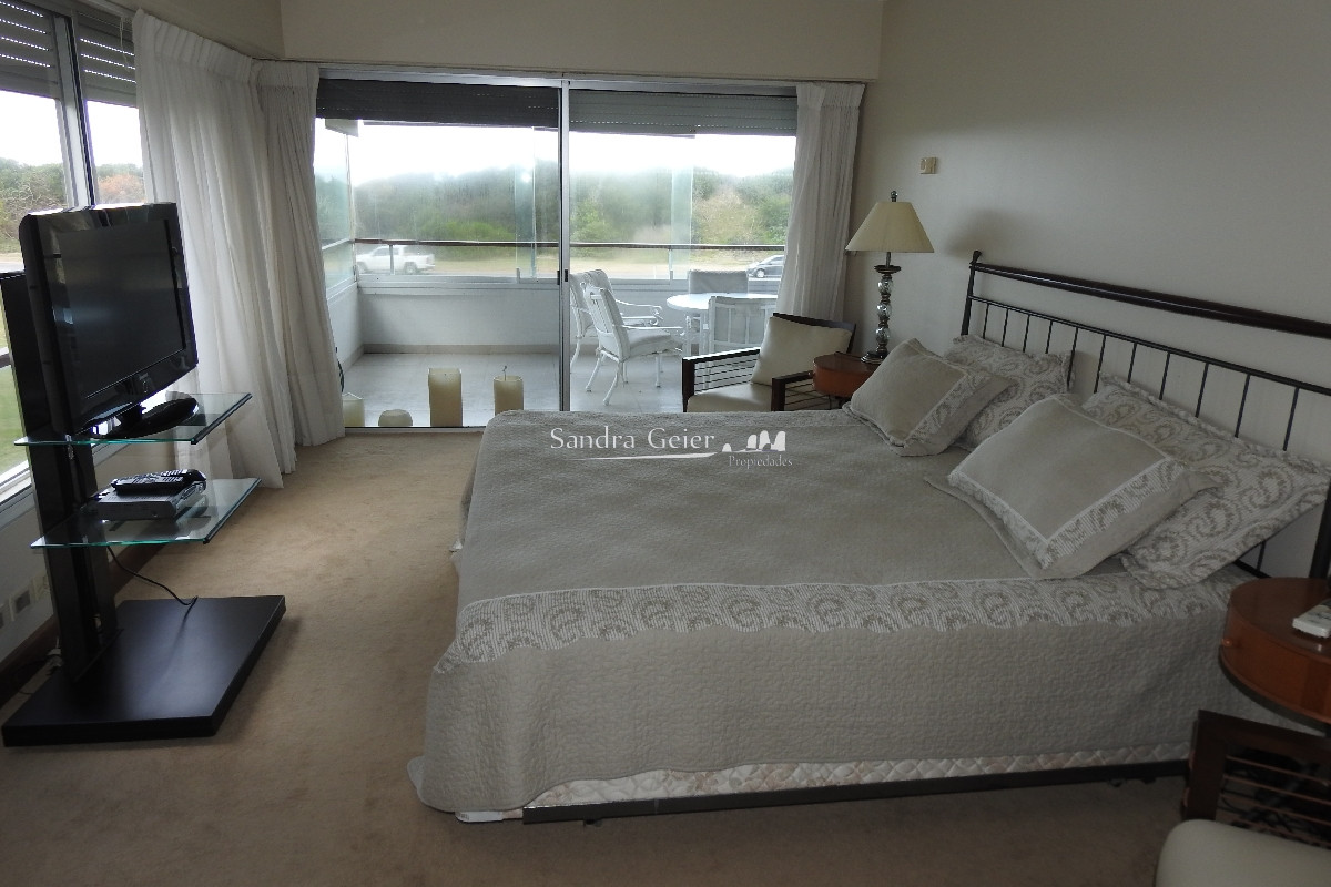 Apartamento ID.1308 - EDIFICIO EXCELENTE CATEGORIA