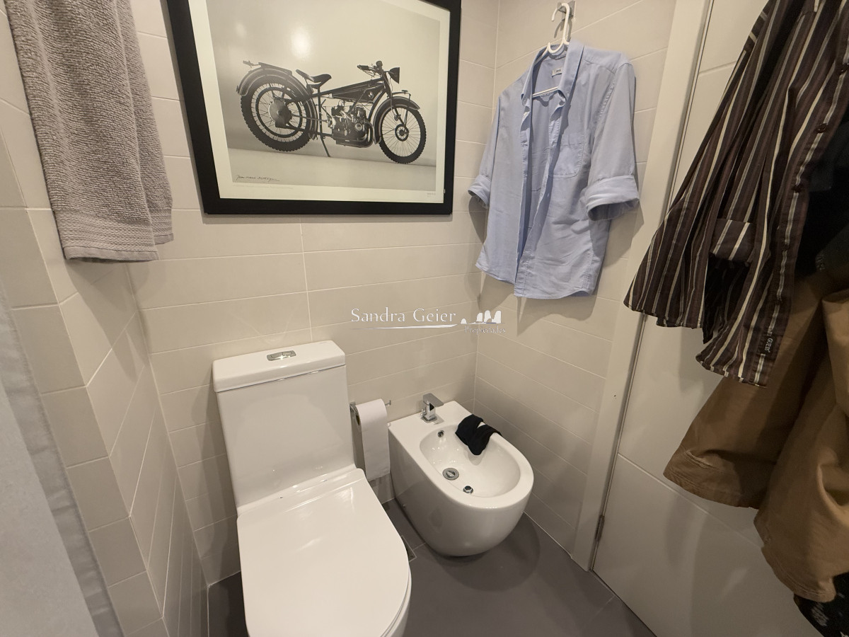 Apartamento ID.2859 - VENTA PENINSULA CASI A ESTRENAR EDIFIIO BONAIRE 