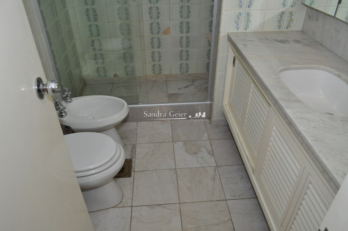Apartamento ID.2173 - APARTAMENTO CON EXCELENTES SERVICIOS