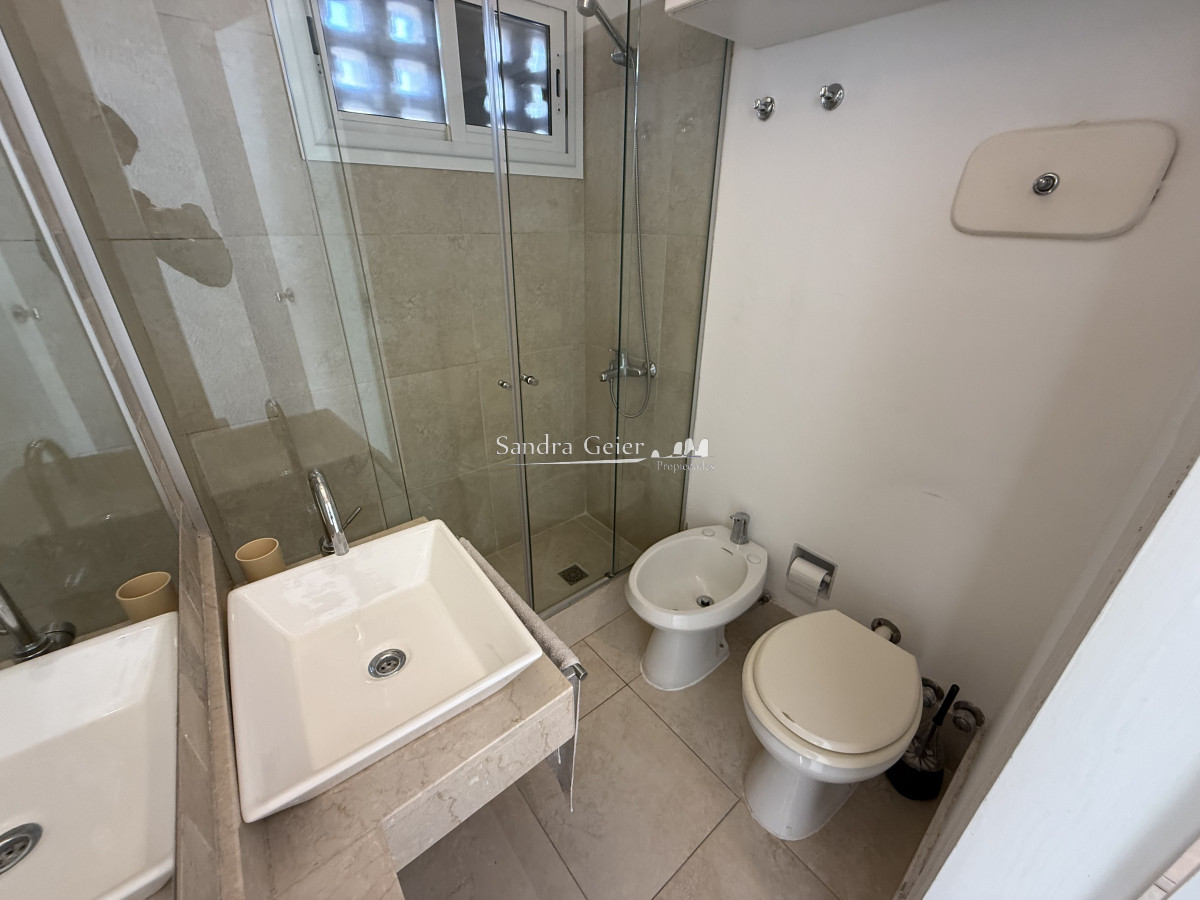 Apartamento ID.2877 - APARTAMENTO EN PENINSULA  A PASOS DEL PUERTO