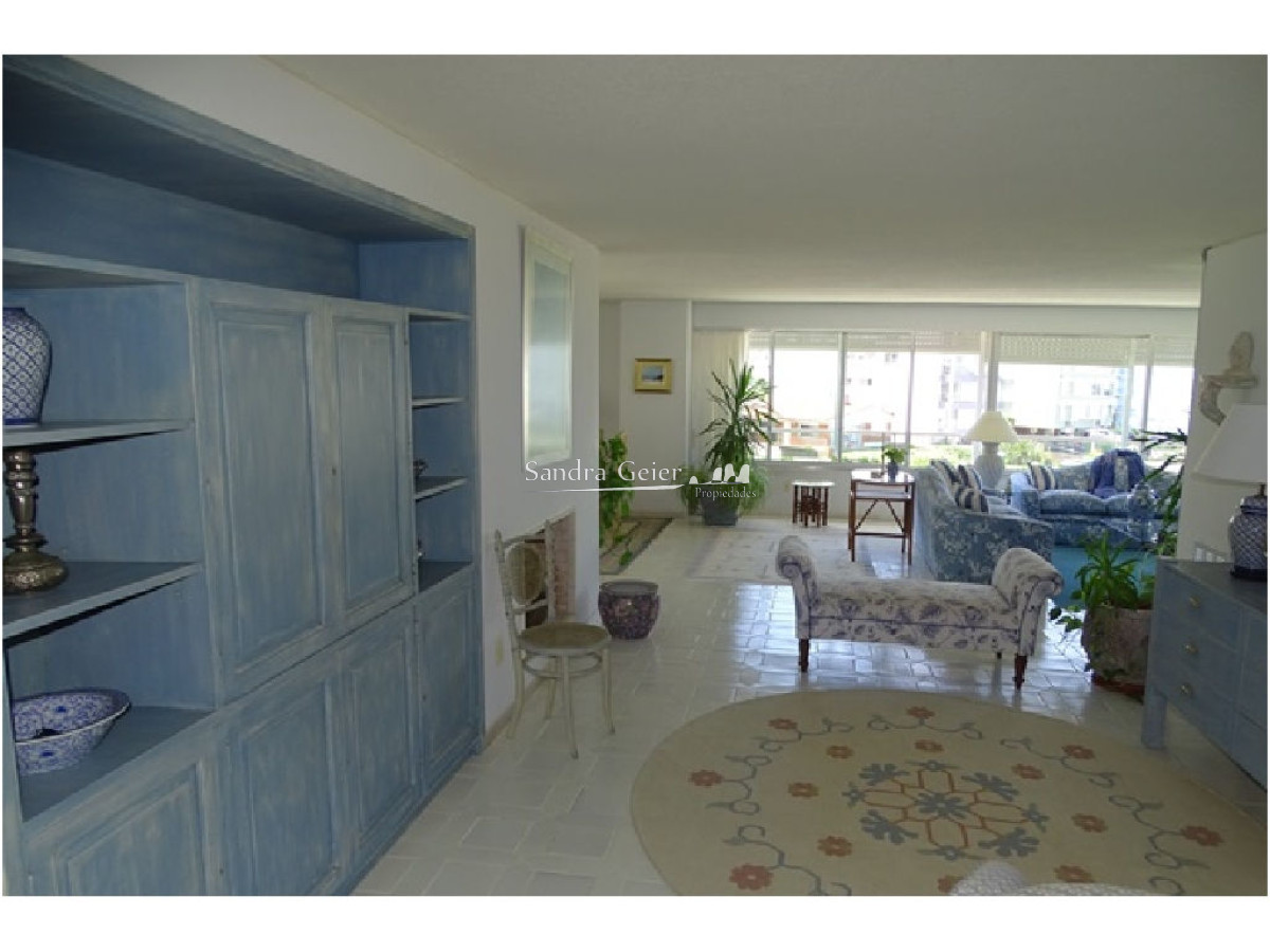 Apartamento ID.2860 -  BRAVA VENTA FRENTE AL MAR CATEGORIA