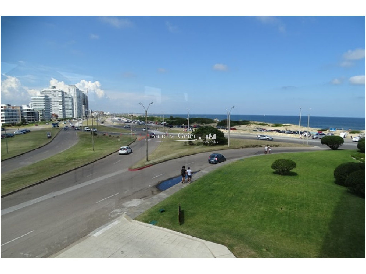 Apartamento ID.2860 -  BRAVA VENTA FRENTE AL MAR CATEGORIA