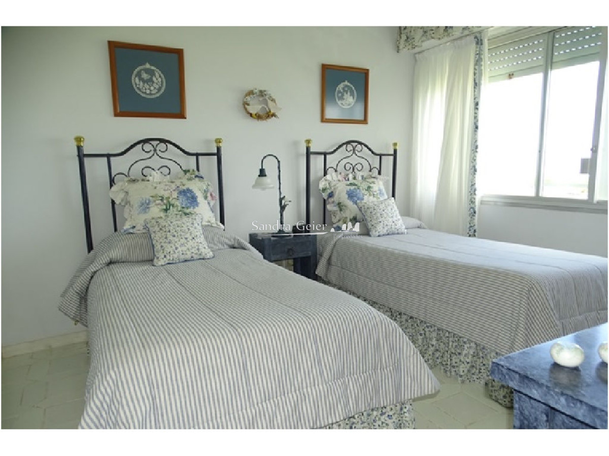 Apartamento ID.2860 -  BRAVA VENTA FRENTE AL MAR CATEGORIA