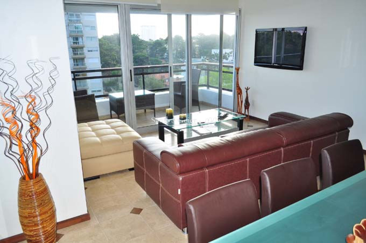Apartamento ID.2477 - venta Roosvelt doble garage, amenities
