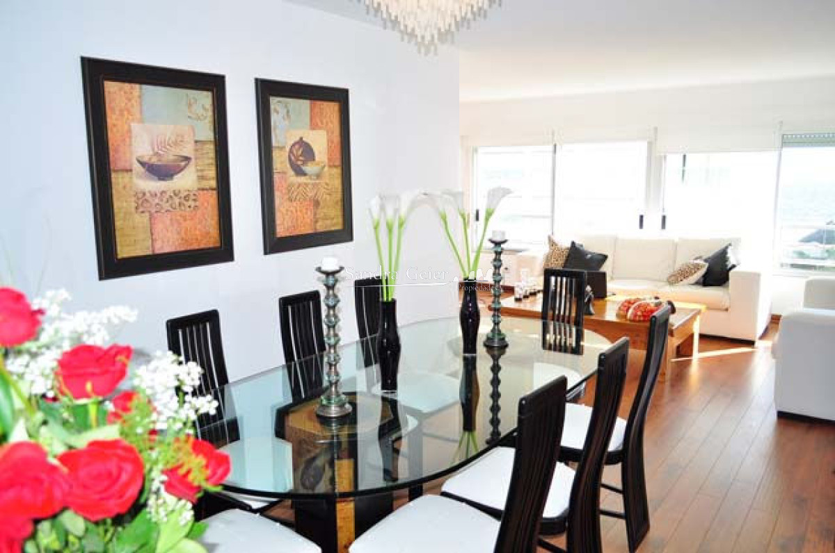 Apartamento ID.2895 - VENTA MANSA COMPLEJO   FRENTE AL MAR 
