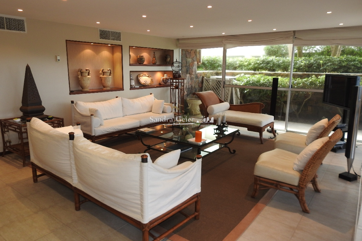 Apartamento ID.1308 - EDIFICIO EXCELENTE CATEGORIA