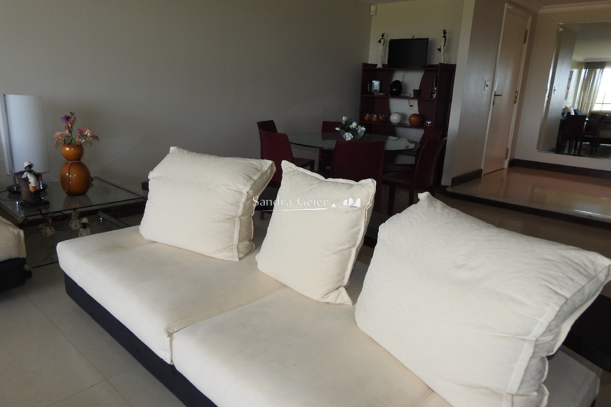 Apartamento ID.1308 - EDIFICIO EXCELENTE CATEGORIA