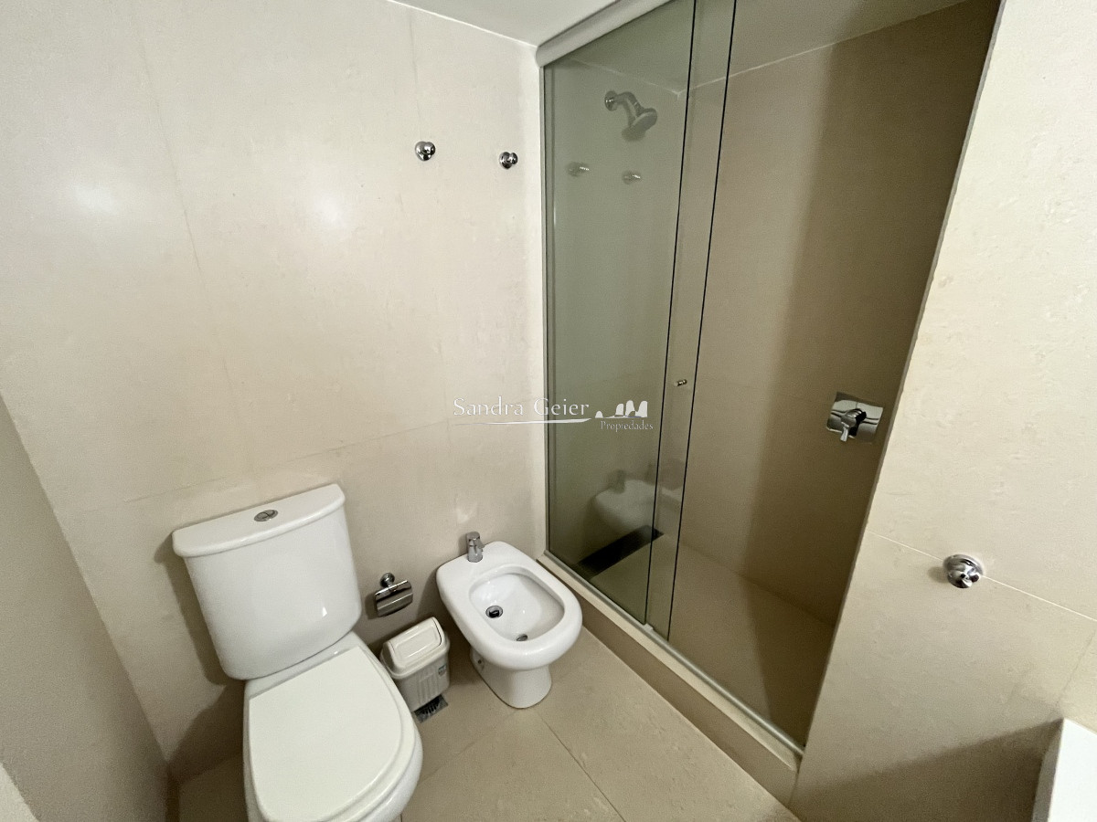 Apartamento ID.2507 - PENINSULA VENTA VISTA EXCELENTE AL PUERTO