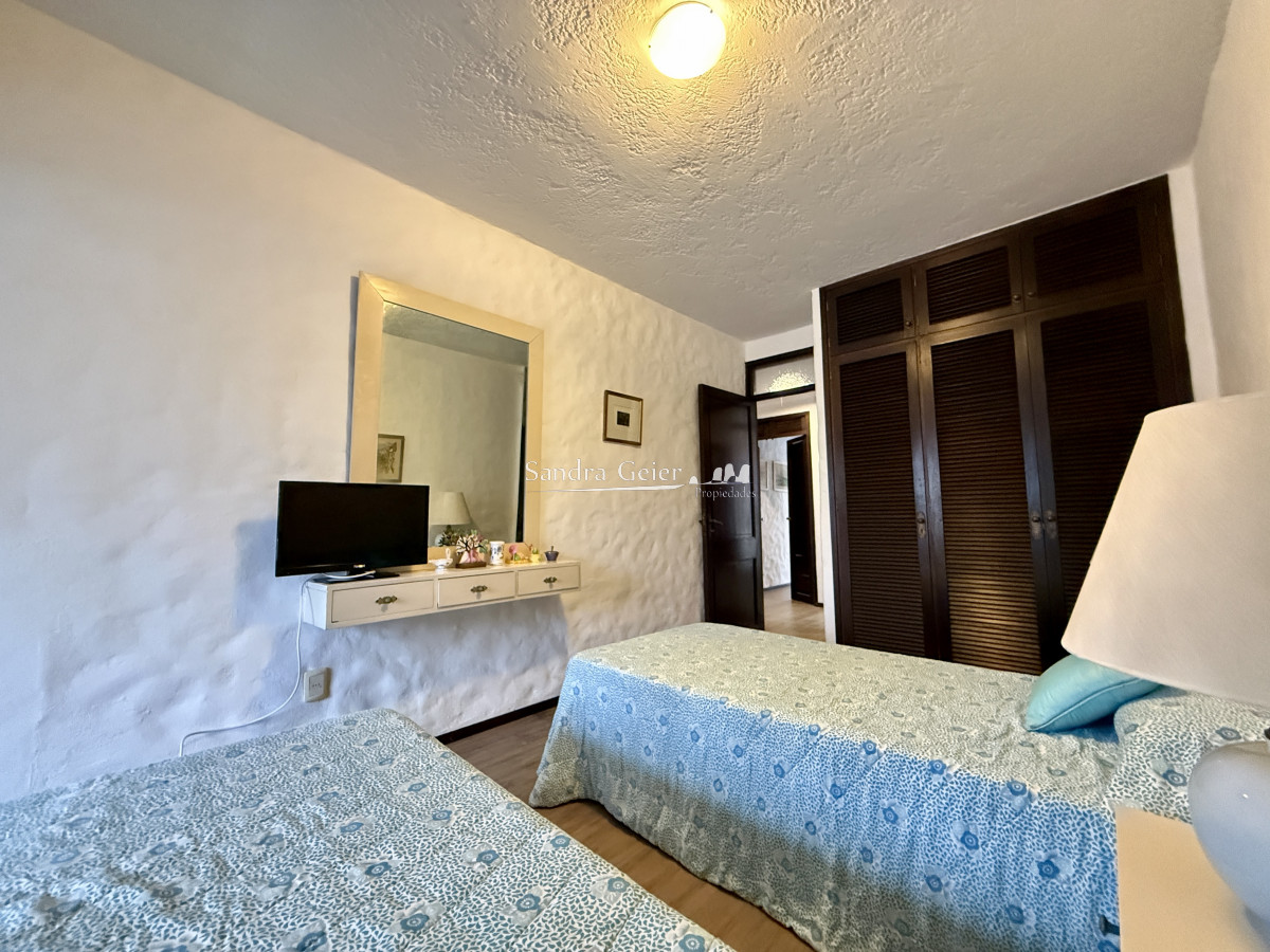 Apartamento ID.3160 - departamento vista total al mar venta brava peninsula