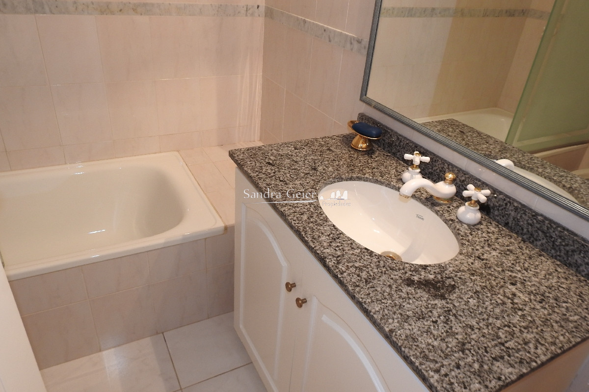 Apartamento ID.1308 - EDIFICIO EXCELENTE CATEGORIA