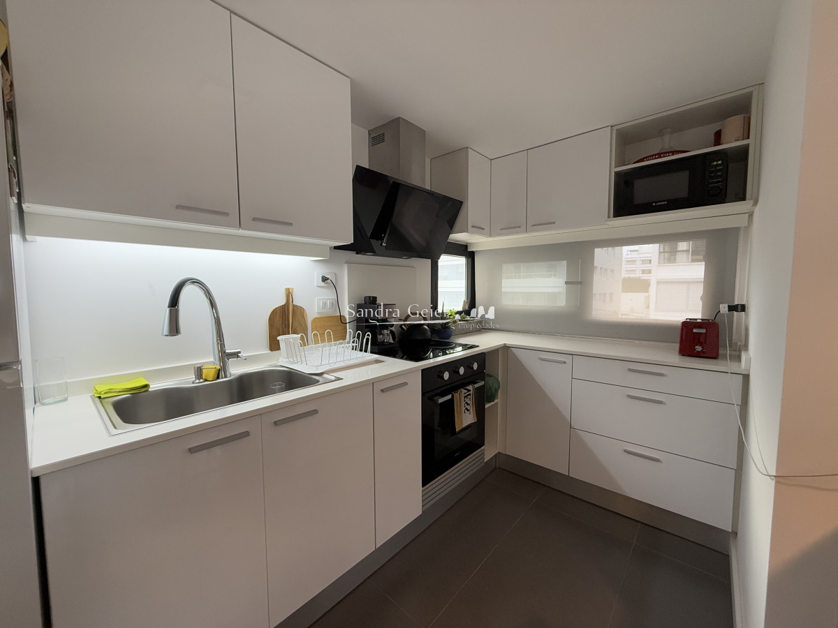 Apartamento ID.2859 - VENTA PENINSULA CASI A ESTRENAR EDIFIIO BONAIRE 