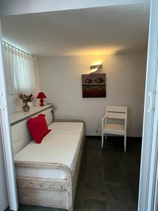 Apartamento ID.2164 - Unidad totalmente reciclada con muy buen metraje