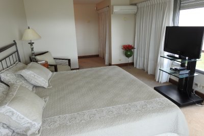 Apartamento ID.1308 - EDIFICIO EXCELENTE CATEGORIA