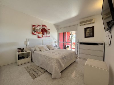 Apartamento ID.2844 - VENTA AV. CHIVERTA AIDY GRILL.        