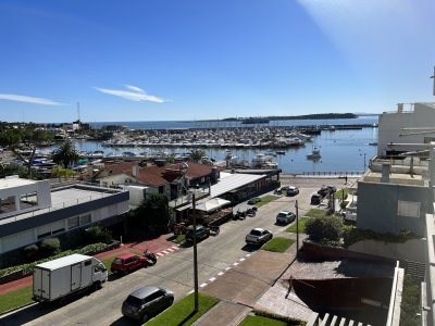 Apartamento ID.2507 - PENINSULA VENTA VISTA EXCELENTE AL PUERTO