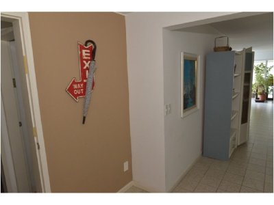 Apartamento ID.2185 - PENINSULA PLANTA DE EXCELENTES DIMENSIONES FRENTE AL MAR 2 GARAGES