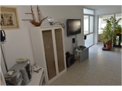 Apartamento ID.2185 - PENINSULA PLANTA DE EXCELENTES DIMENSIONES FRENTE AL MAR 2 GARAGES