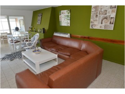 Apartamento ID.2185 - PENINSULA PLANTA DE EXCELENTES DIMENSIONES FRENTE AL MAR 2 GARAGES