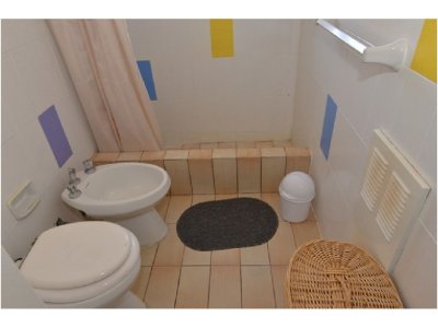 Apartamento ID.2185 - PENINSULA PLANTA DE EXCELENTES DIMENSIONES FRENTE AL MAR 2 GARAGES