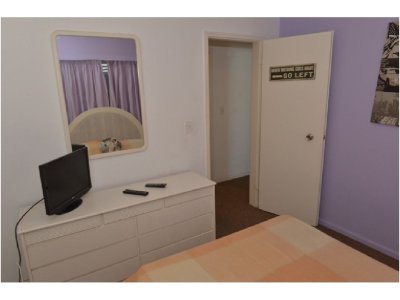 Apartamento ID.2185 - PENINSULA PLANTA DE EXCELENTES DIMENSIONES FRENTE AL MAR 2 GARAGES