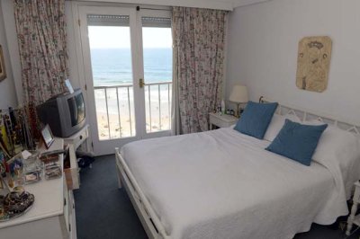 Apartamento ID.2472 - Apartamento en Peninsula, 4 dormitorios  VENTA FRENTE AL MAR
