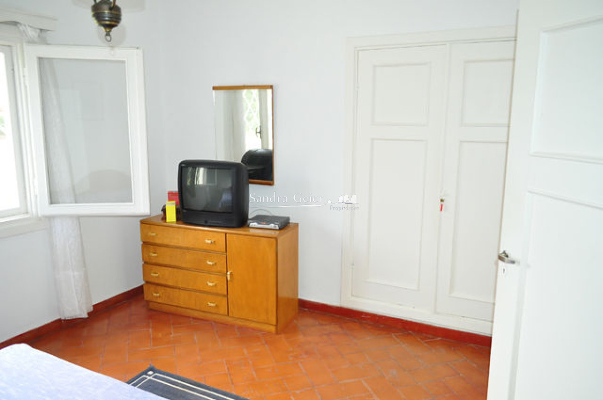 Casa ID.3261 - Casa ubicada en Cantegril con lindo terreno