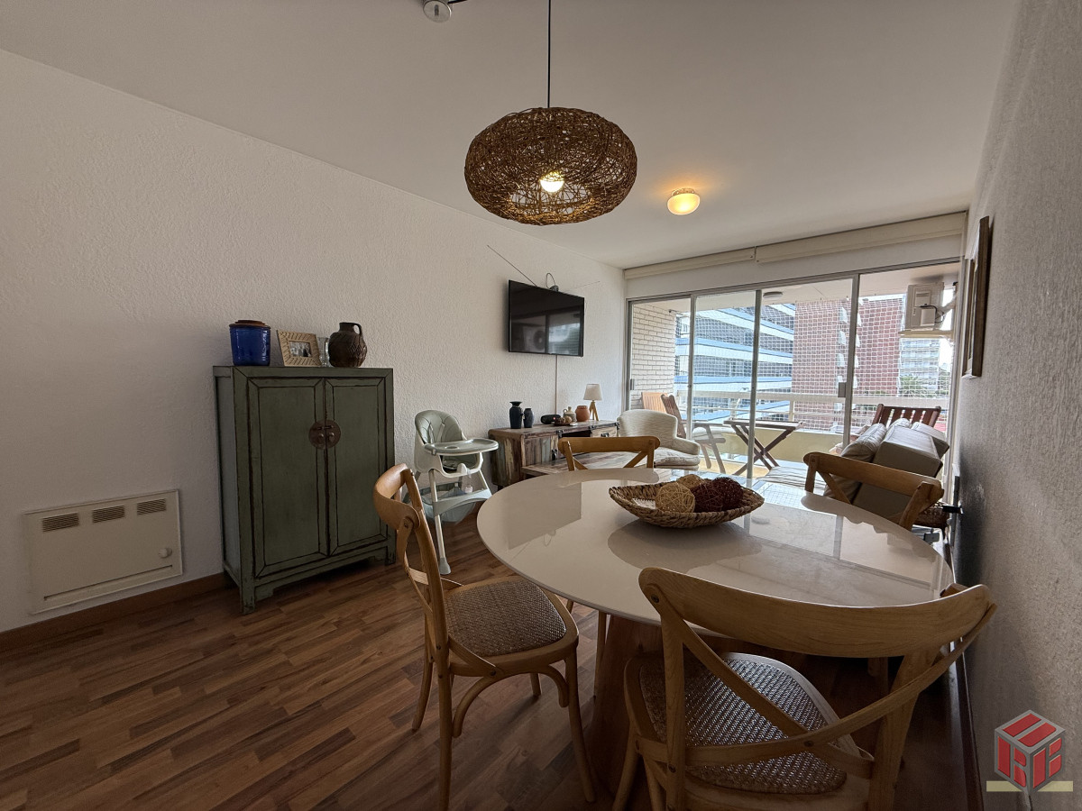Apartamento ID.8980 - Peninsula a pasos del Puerto vista lateral