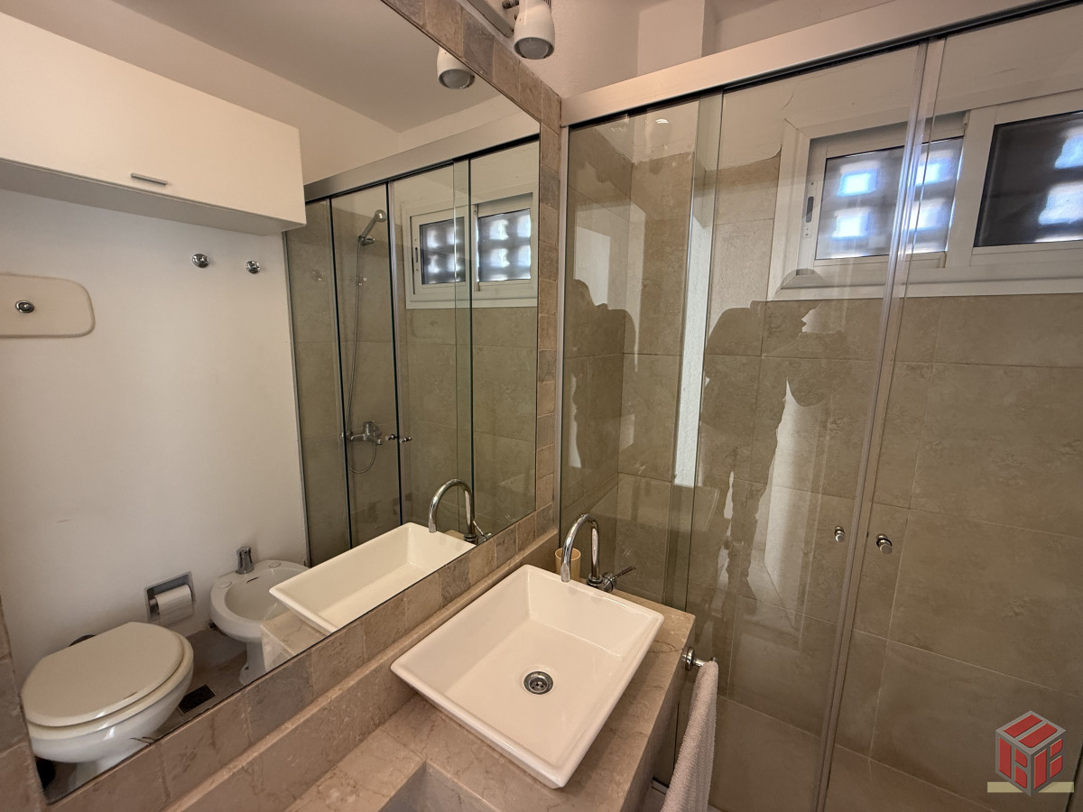 Apartamento ID.8981 - APARTAMENTO EN PENINSULA  A PASOS DEL PUERTO