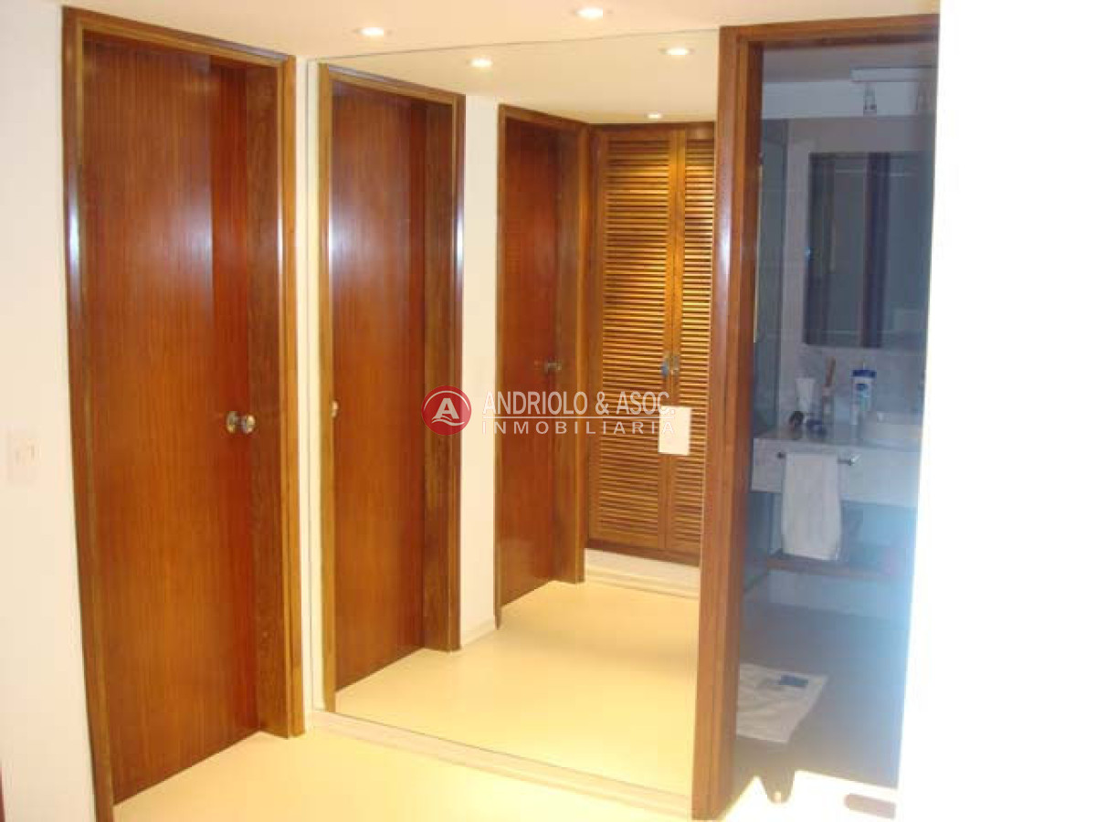 Apartamento ID.6696 - servicio de mucamas, servicio de playa, recepción las 24 hs.