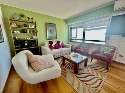 Apartamento en Brava, piso alto, 3 dormitorios