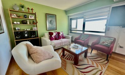 Apartamento en Brava, piso alto, 3 dormitorios