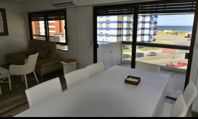 Venta Apartamento 3 Dormitorios en Parquemar Center