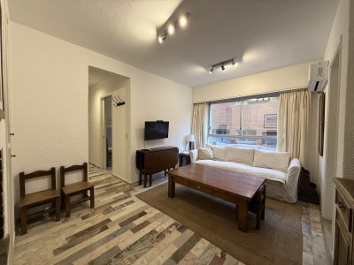 Peninsula departamento de 2 dormitorios con 2 baños en venta
