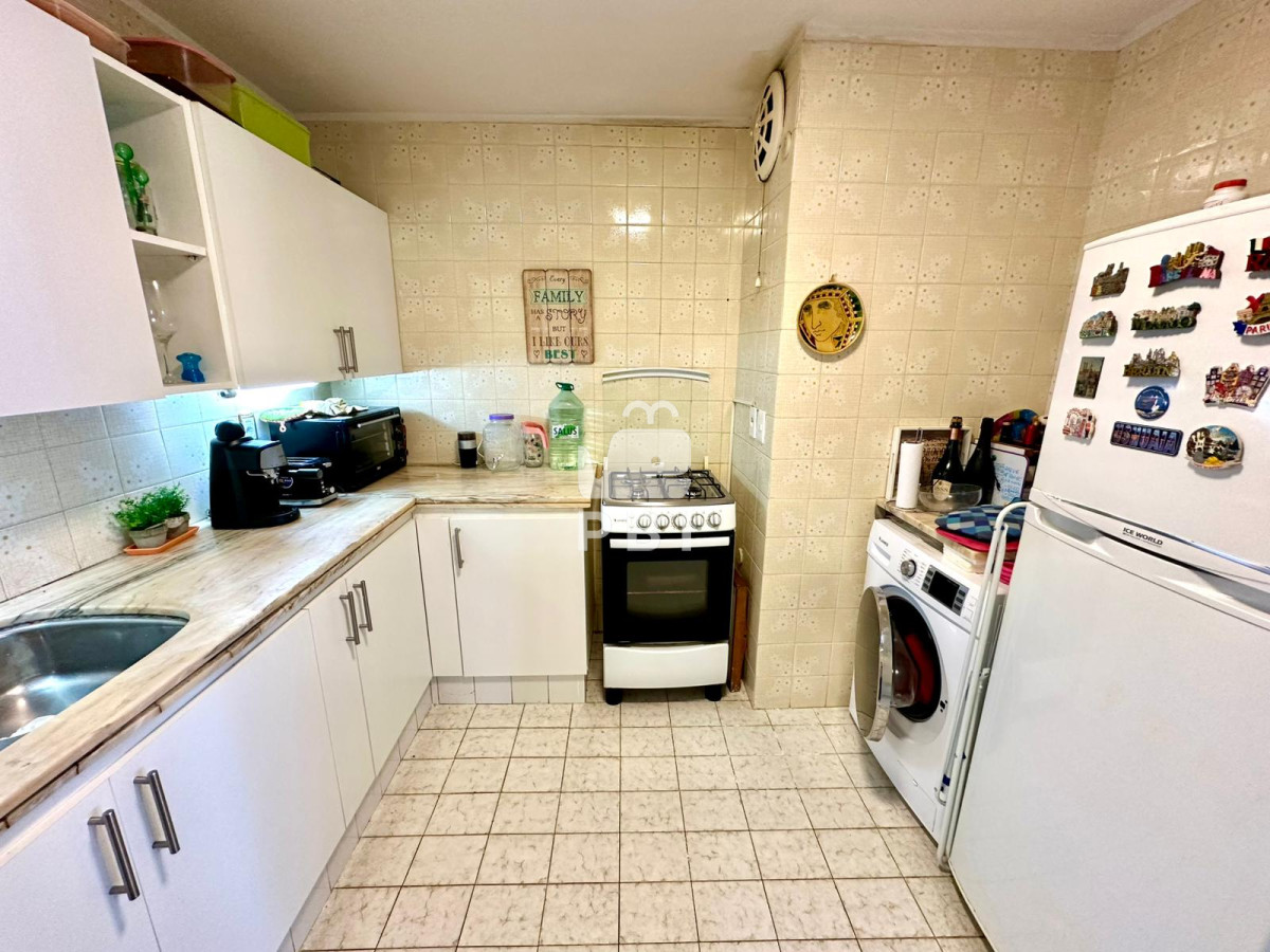 MSBET1JNSVRPUklPIEVOIFBFTklOU1VMQSBDT04gU0VSVklDSU9TIC0gVkFOIEdPR0ggLSBSZWYgOiBQQkkxNTYzMA==