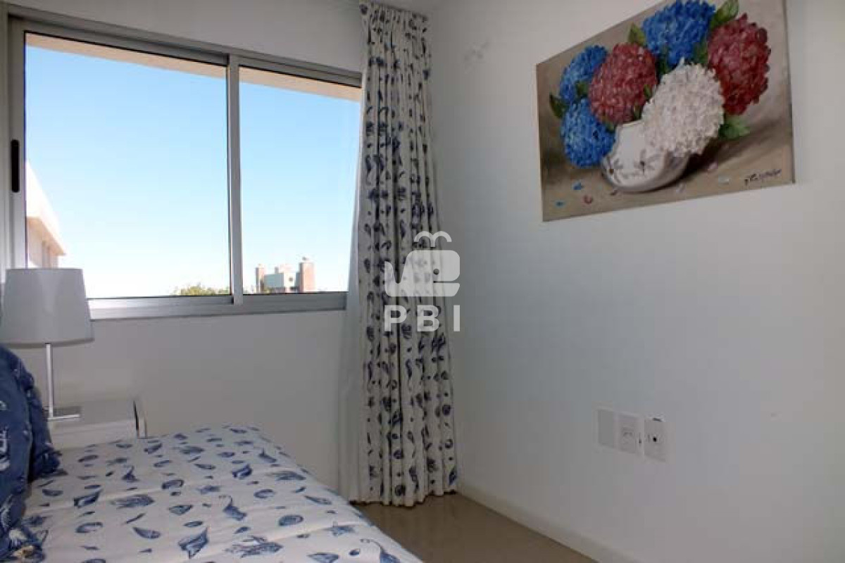 UEhPVVNFIEVOIFBFTklOU1VMQSAyIGRvcm1pdG9yaW9zIC0gUFVFUlRPIEVTQ09ORElETyBDQUxMRSAyNCAtIFJlZiA6IFBCSTE1Njky