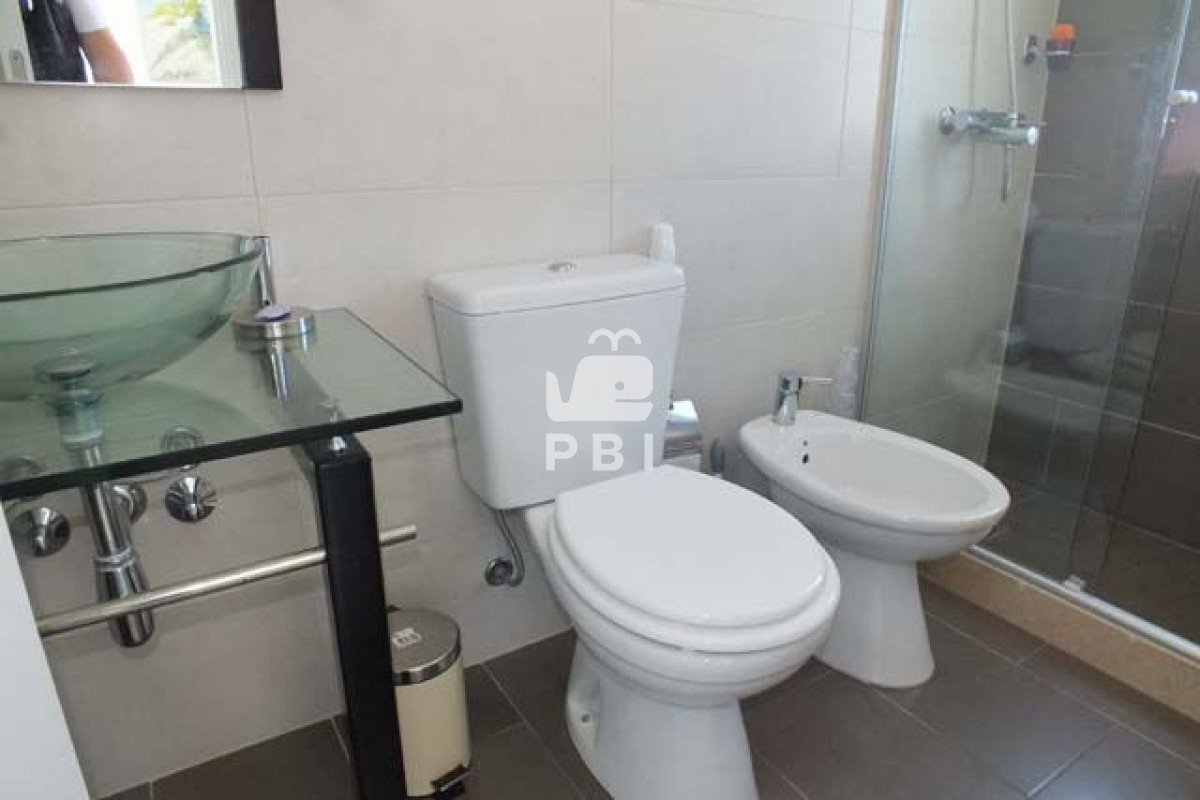 UEhPVVNFIEVOIFBFTklOU1VMQSAyIGRvcm1pdG9yaW9zIC0gUFVFUlRPIEVTQ09ORElETyBDQUxMRSAyNCAtIFJlZiA6IFBCSTE1Njky