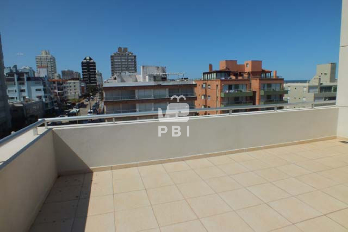 UEhPVVNFIEVOIFBFTklOU1VMQSAyIGRvcm1pdG9yaW9zIC0gUFVFUlRPIEVTQ09ORElETyBDQUxMRSAyNCAtIFJlZiA6IFBCSTE1Njky