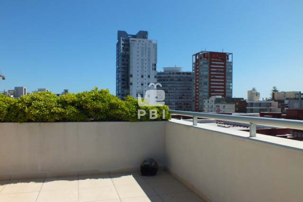 UEhPVVNFIEVOIFBFTklOU1VMQSAyIGRvcm1pdG9yaW9zIC0gUFVFUlRPIEVTQ09ORElETyBDQUxMRSAyNCAtIFJlZiA6IFBCSTE1Njky