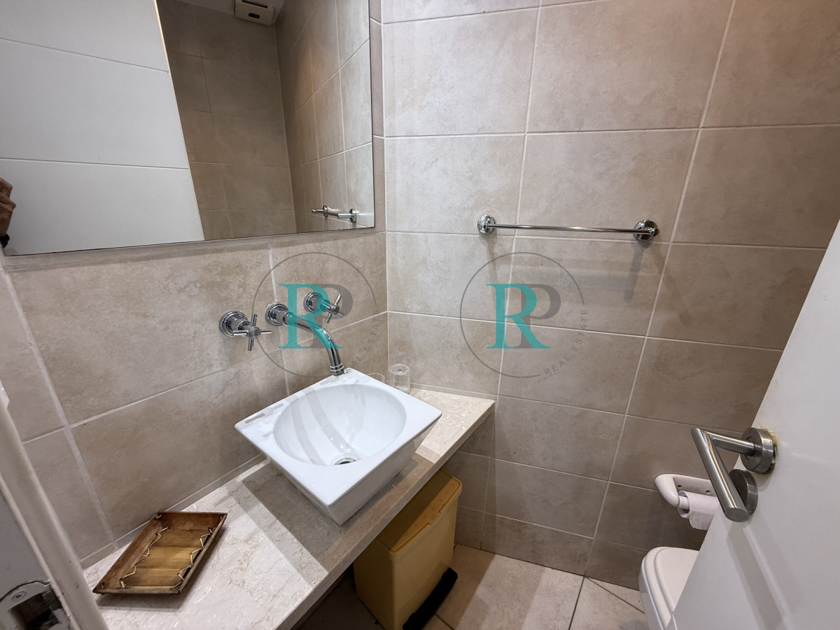 Apartamento ID.1694 - edificio Torre O en playa brava.