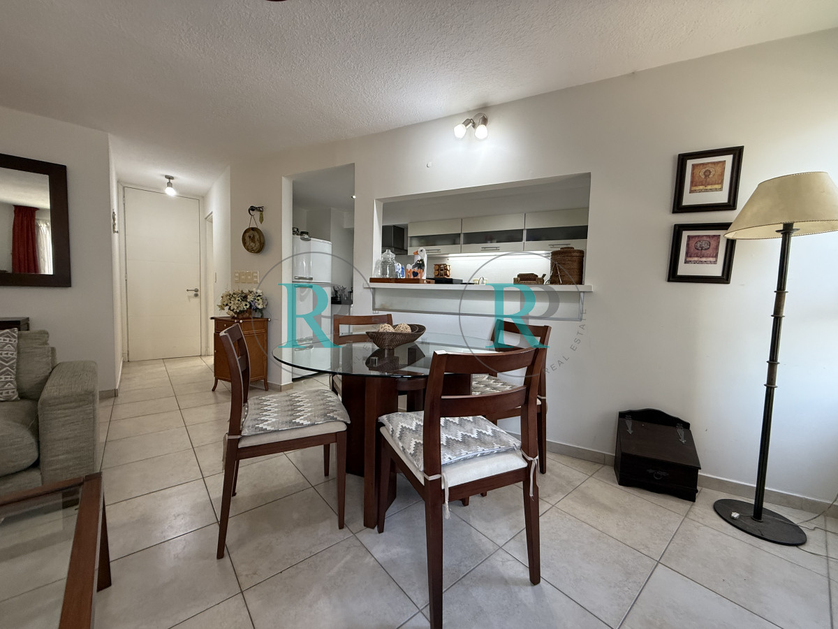 Apartamento ID.1694 - edificio Torre O en playa brava.