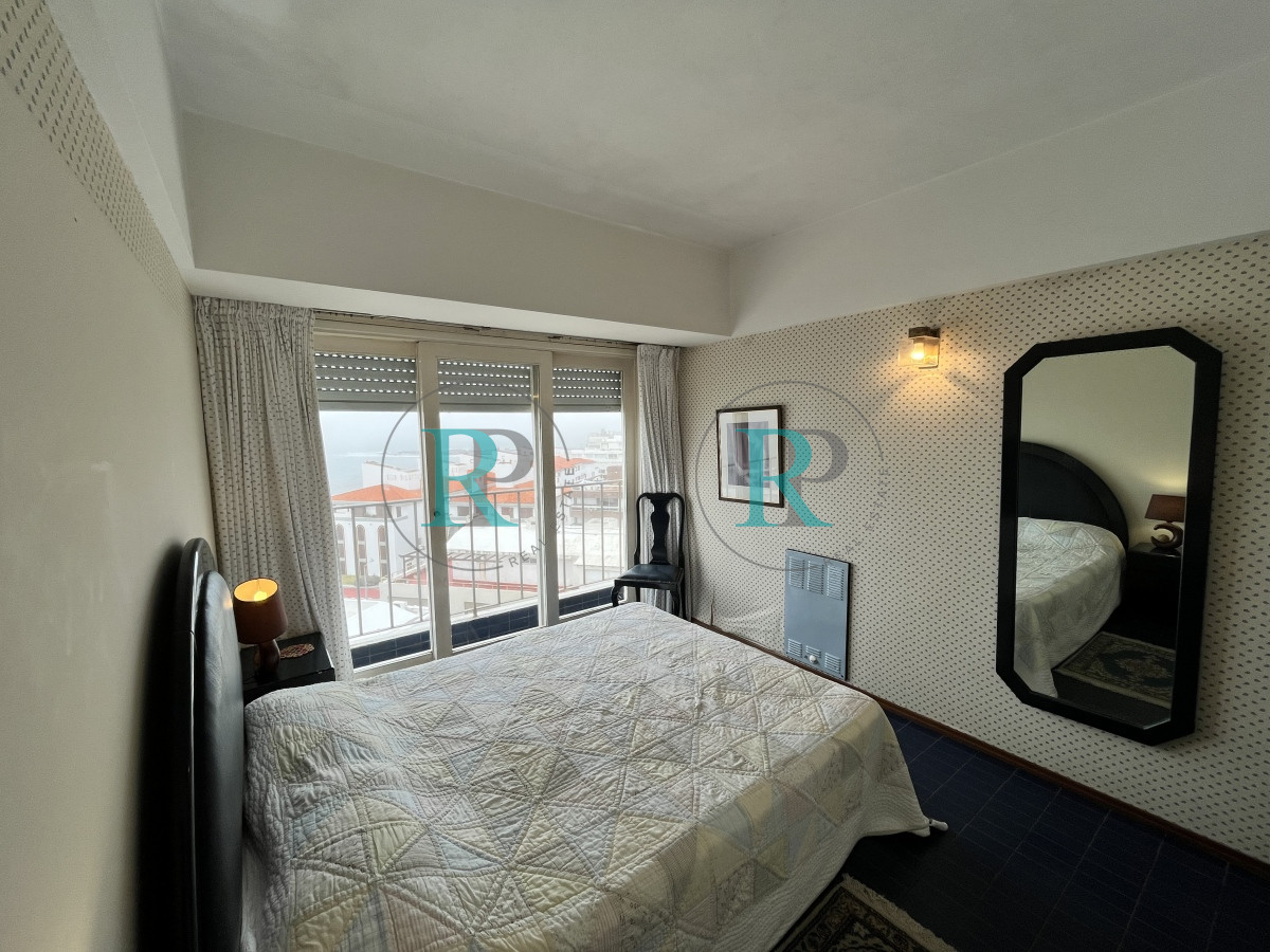 Apartamento ID.1657 - Edificio en la entrada de la peninsula